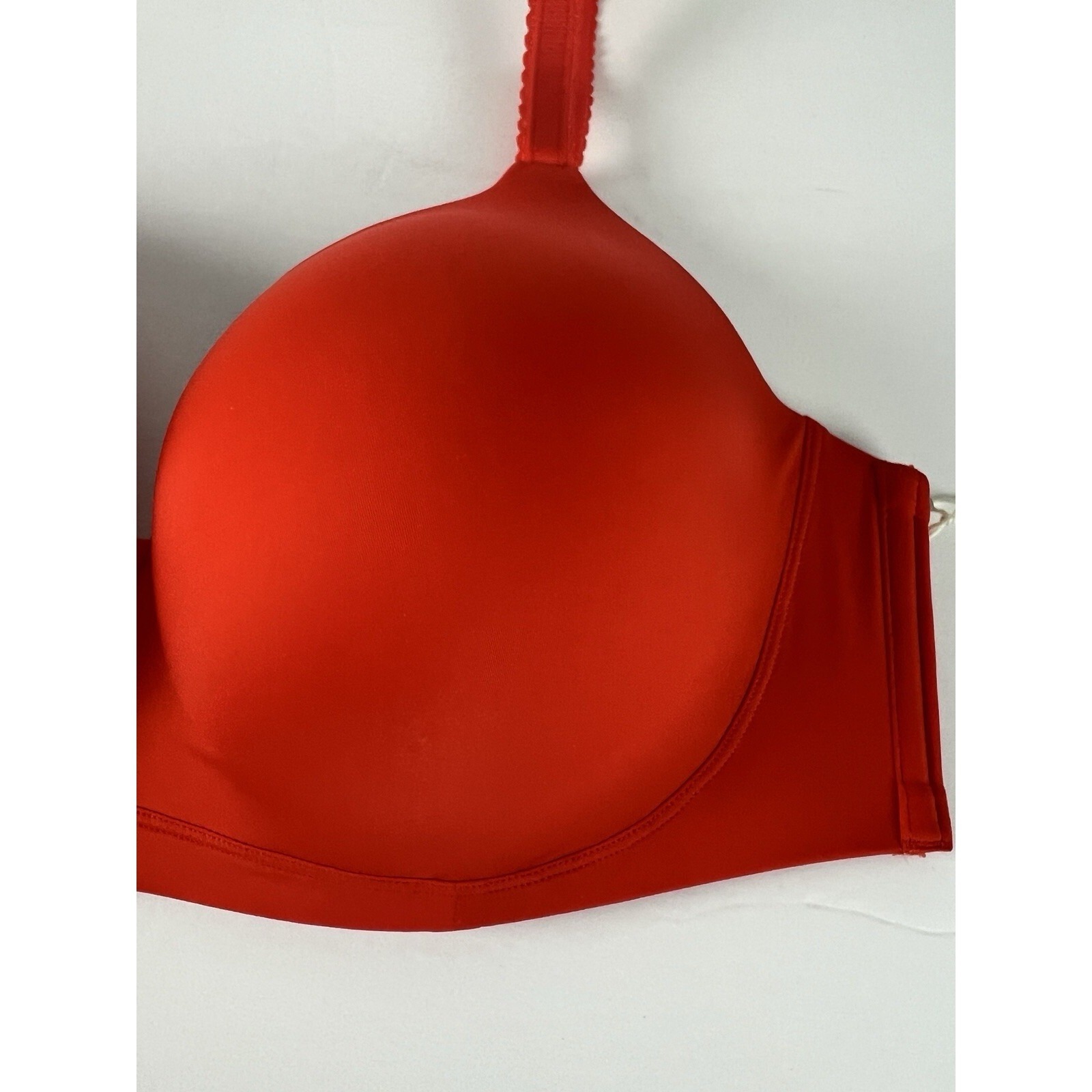 Bare Women Bra Size 32c The Favorite Wireless Smoothing T-Shirt B10246 Poppy B32 — image 8 of 8